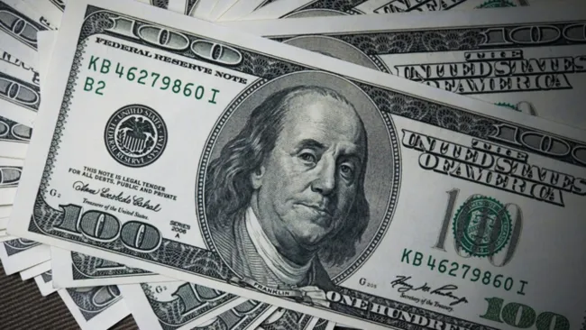 El peso sigue estando fuerte frente al dólar esta semana.