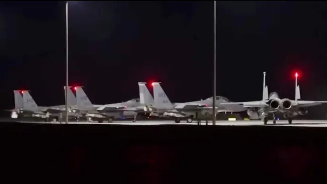 El ataque se da tras la muerte de tres soldados estadounidenses en Medio Oriente.