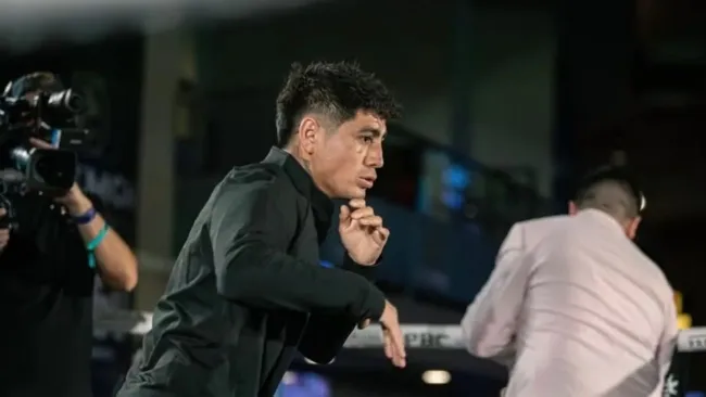 Fierro confesó que se acabó el dinero de la pelea contra Pitbull