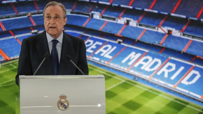 Florentino y su entrenador número 17 desde su llegada