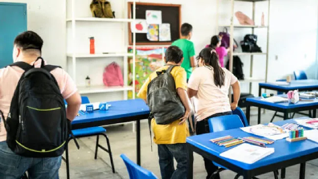 ¡Atención mamás y papás! Estas son las 6 becas disponibles para los estudiantes en el Edomex 