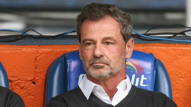 Diego Cocca lanza dura queja en derrota de Atlas: "La cancha no está a la altura de la Liga MX"