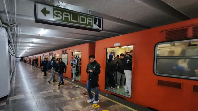 La cultura cívica representa una ayuda para los millones de usuarios que usan el Metro.