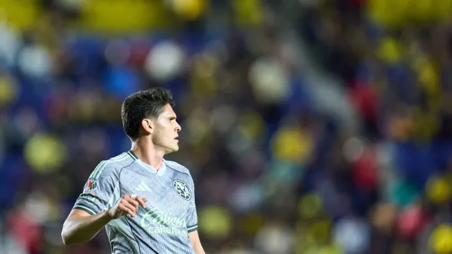 Reyes respalda el trabajo de su entrenador