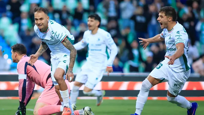 Santos desata ola de comentarios por transmisión pirata