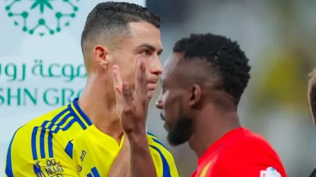 Julián Quiñones anota y empata a Cristiano Ronaldo como líder de goleo en Arabia Saudita