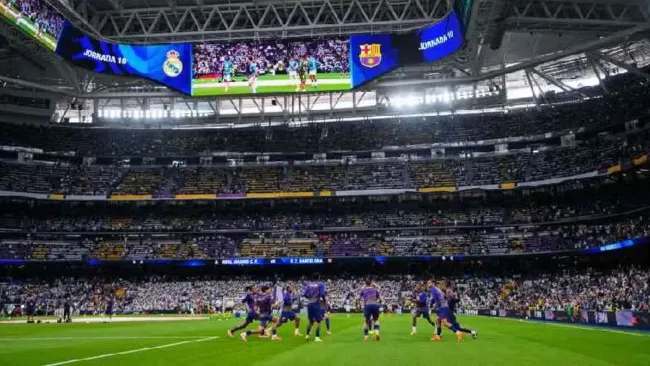 España buscará ser sede de la final en el Mundial del Centenario