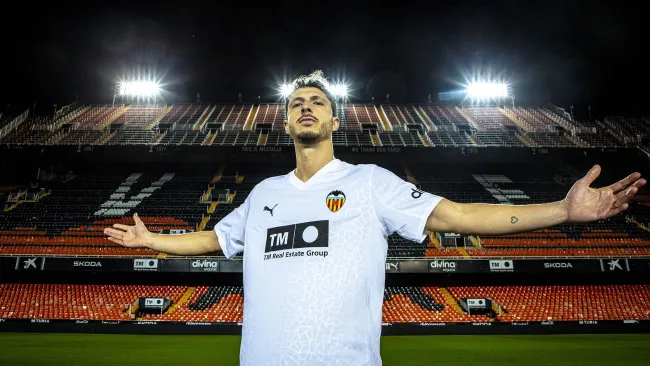 Guido Rodríguez es nuevo jugador del Valencia