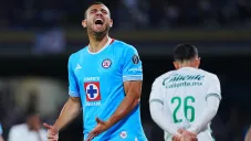 Giorgos Giakoumakis no saldrá a Arabia pese a oferta; directiva sigue buscando opciones de salida