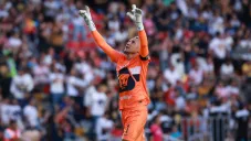 Keylor Navas sufre grito homofóbico en el Querétaro vs Pumas