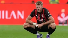 Santiago Giménez no salió del AC Milan a la Roma