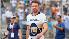 Aaron Ramsey, con Pumas en CU