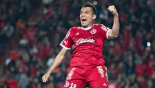 Juan Arango, en un partido con Xolos
