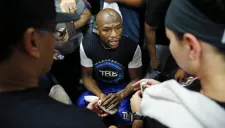 Mayweather concede entrevista