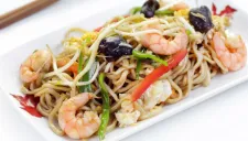 Platillo de comida china