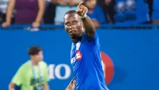 Drogba celebra una anotación con el Montreal Impact