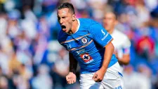 Chaco Giménez festeja uno de sus goles contra Pumas