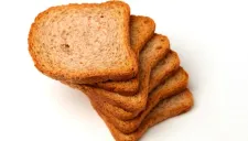 El comer pan tostado afilado provocó la muerte a Williams