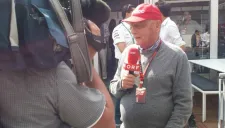 Niki Lauda durante una entrevista en el AHR