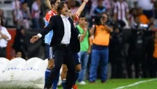Almeyda durante el Clásico Tapatío