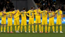 Ucrania guarda un minuto de silencio en partido oficial