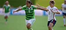 Charlyn Corral, durante un partido de la Selección Femenil