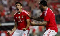 Jiménez grita un gol con el Benfica