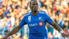 Didier Drogba festeja un gol con el Impact de Montreal