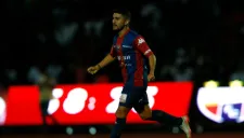 Hachen festeja un gol con Atlante