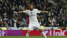 Karim Benzema celebrando un gol con el Real Madrid