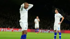 Yacine Brahimi se lamenta tras la eliminación del Porto en Champions