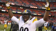 Steve McLendon festeja tras la victoria