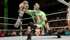 Kalisto antes de su lucha contra Alberto Del Río en Smackdown