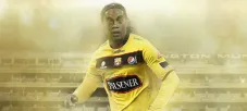 Ronaldinho con la camiseta del Barcelona de Guayaquil