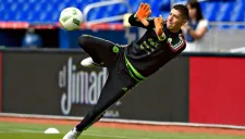 Palacios en entrenamiento previo a su juego amistoso contra Senegal