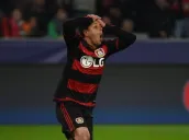 Chicharito, incrédulo en un juego del Leverkusen