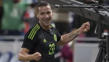 Jesús Dueñas celebra tras marcar contra Senegal