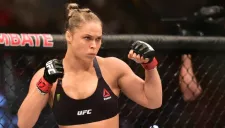 Ronda Rousey durante una pelea de UFC