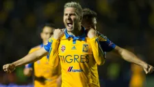 Gignac festeja su golazo contra América