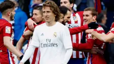 Modric se lamenta en duelo contra Atlético