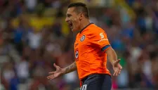 Chaco festeja tras anotarle un gol al Atlas