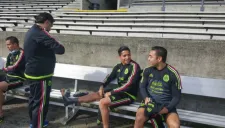 Fabián y Aquino conversan en una práctica