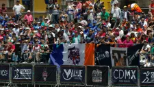 Aficionados en el Home Run Derby de la Ciudad de México
