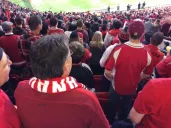 Afición canadiense en el partido contra México