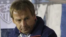 Jürgen Klinsmann en el banquillo de EU
