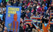 Así lucía una pancarta en la tribuna del Camp Nou