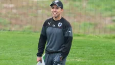 Carlos Barra, en práctica como técnico de Rayados