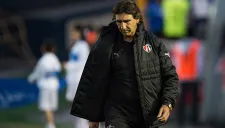 Gustavo Costas durante un duelo de Atlas