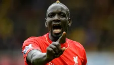 Sakho, durante un partido con el Liverpool