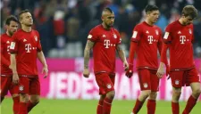 Jugadores del Bayern Munich se lamentan